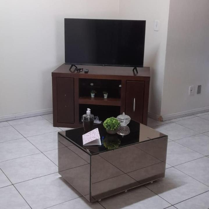 Casa Ampla Com Lareira E Churrasqueira 카넬라 외부 사진