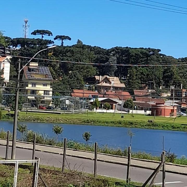 Casa Ampla Com Lareira E Churrasqueira 카넬라 외부 사진
